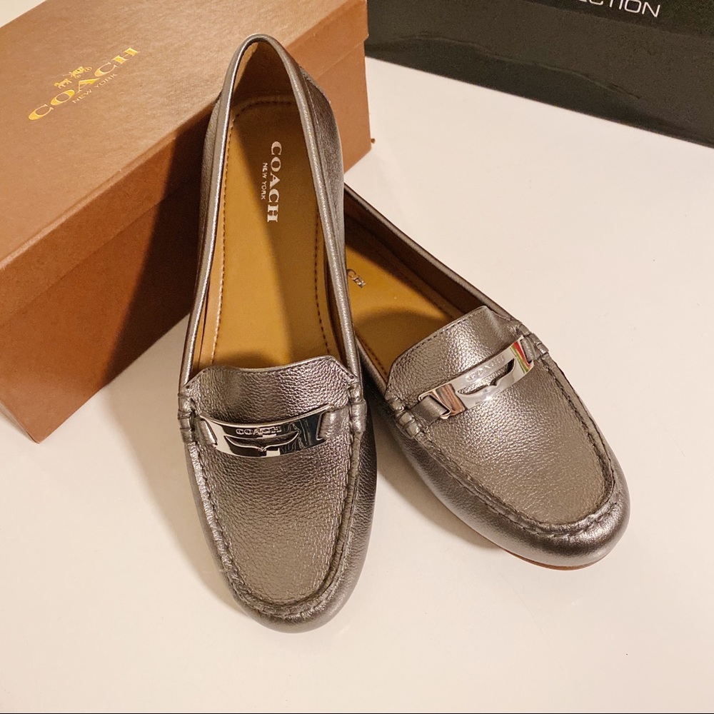 NEW Coach Gunmetal Grey Loafers Q6849 Sz. 7